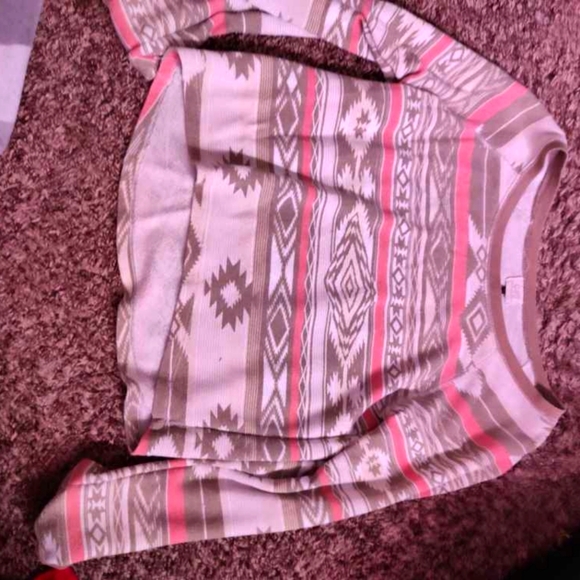 Crop top - Picture 1 of 1